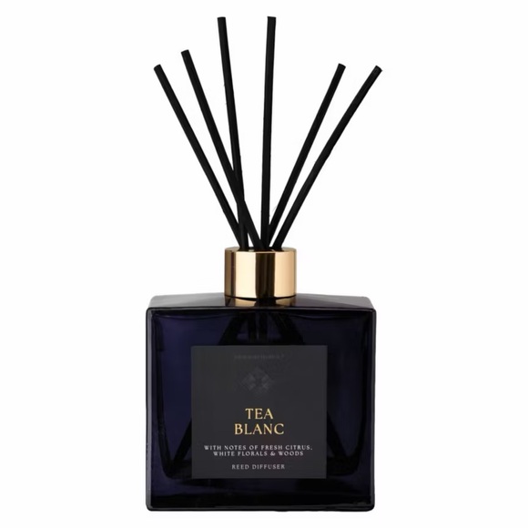 KIRKTON HOUSE Hotel Room Spray & Hotel Diffuser Tea Blanc Set - Picture 2 of 3